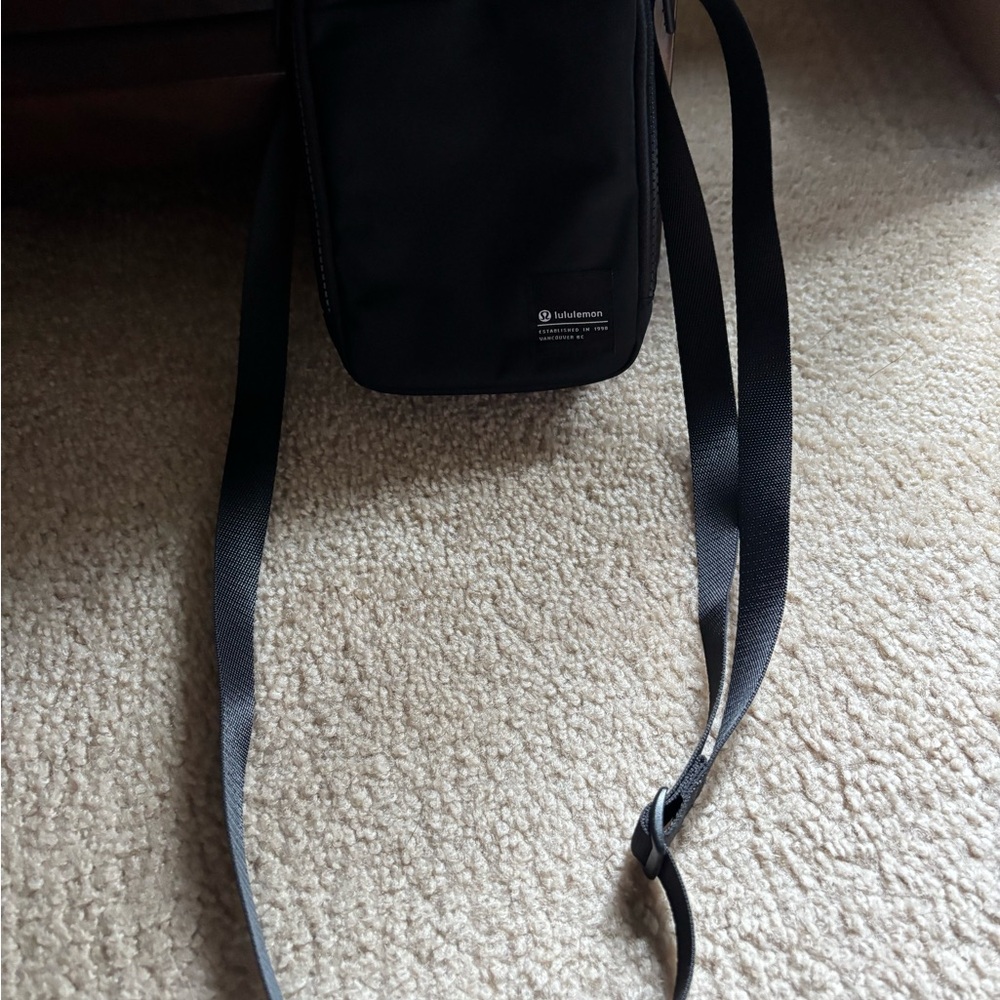 Lululemon Athletica Sleek Black Mini Bag